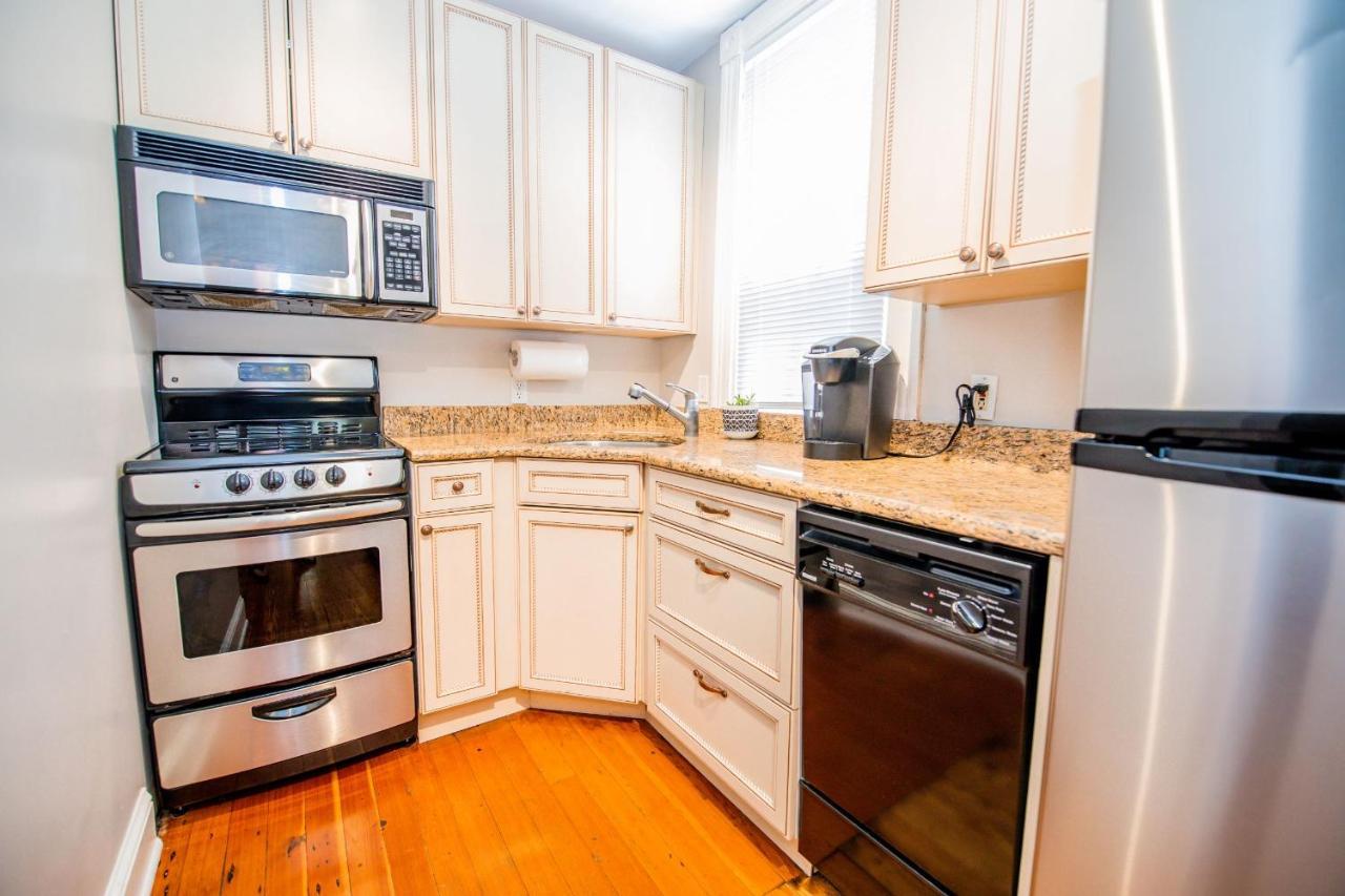 Downtown Annapolis King George 1St Floor Hideaway Apartment Екстериор снимка